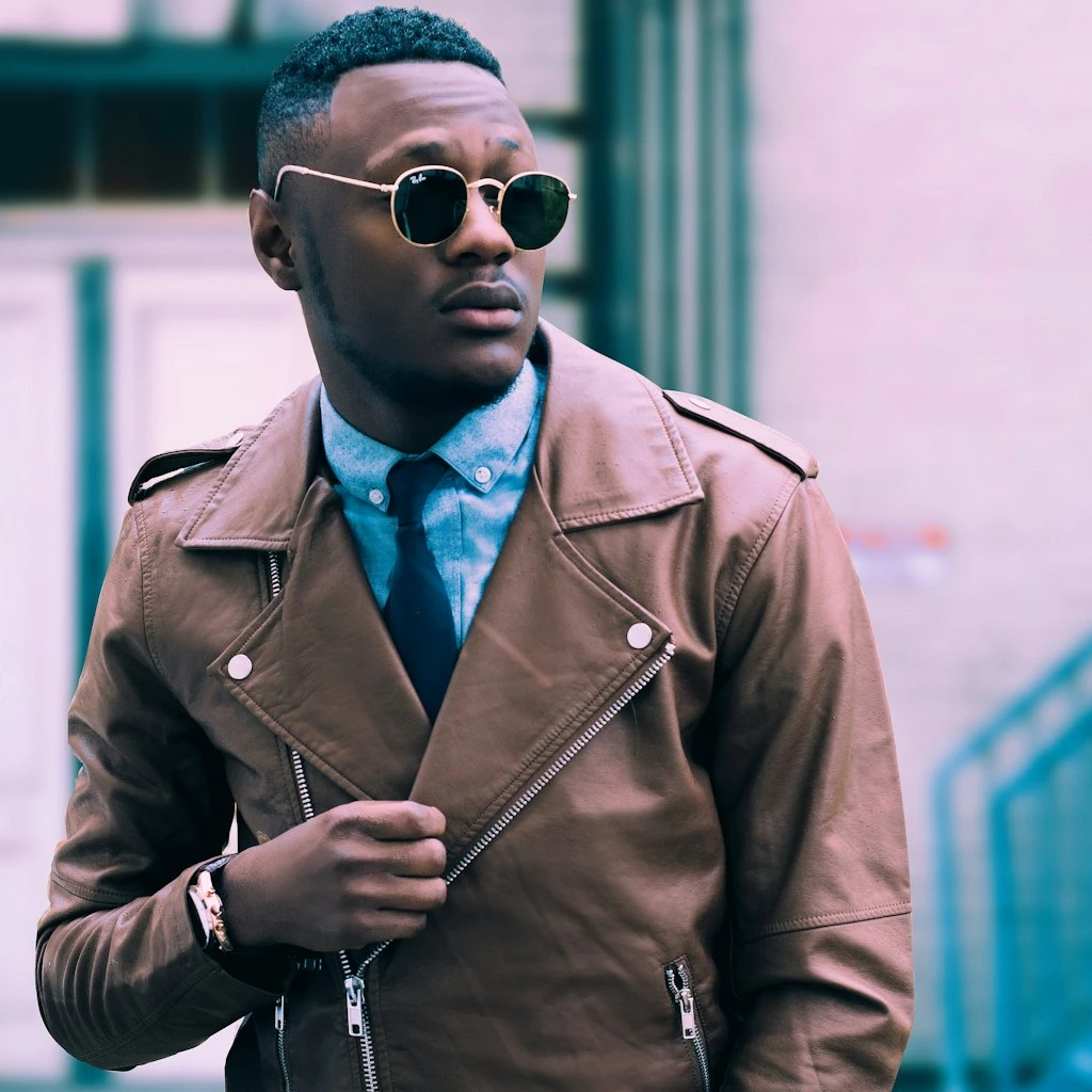 Modern Executive Business Fashion Tailoring