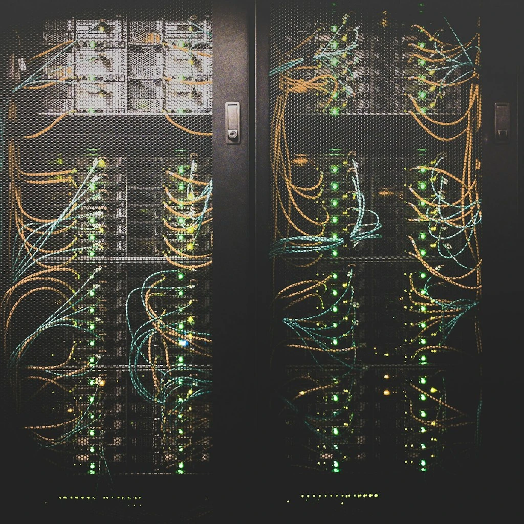 Futuristic Cloud Data Center & Server Infrastructure